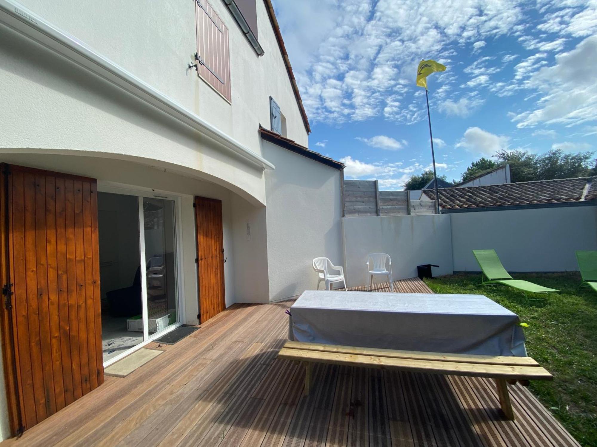 Charmante Villa Renovee 3* Avec Terrasse Et Jardinet, A 200M De La Plage De Nauzan, Ideale Familles! - Fr-1-539-46 Saint-Palais-sur-Mer Luaran gambar
