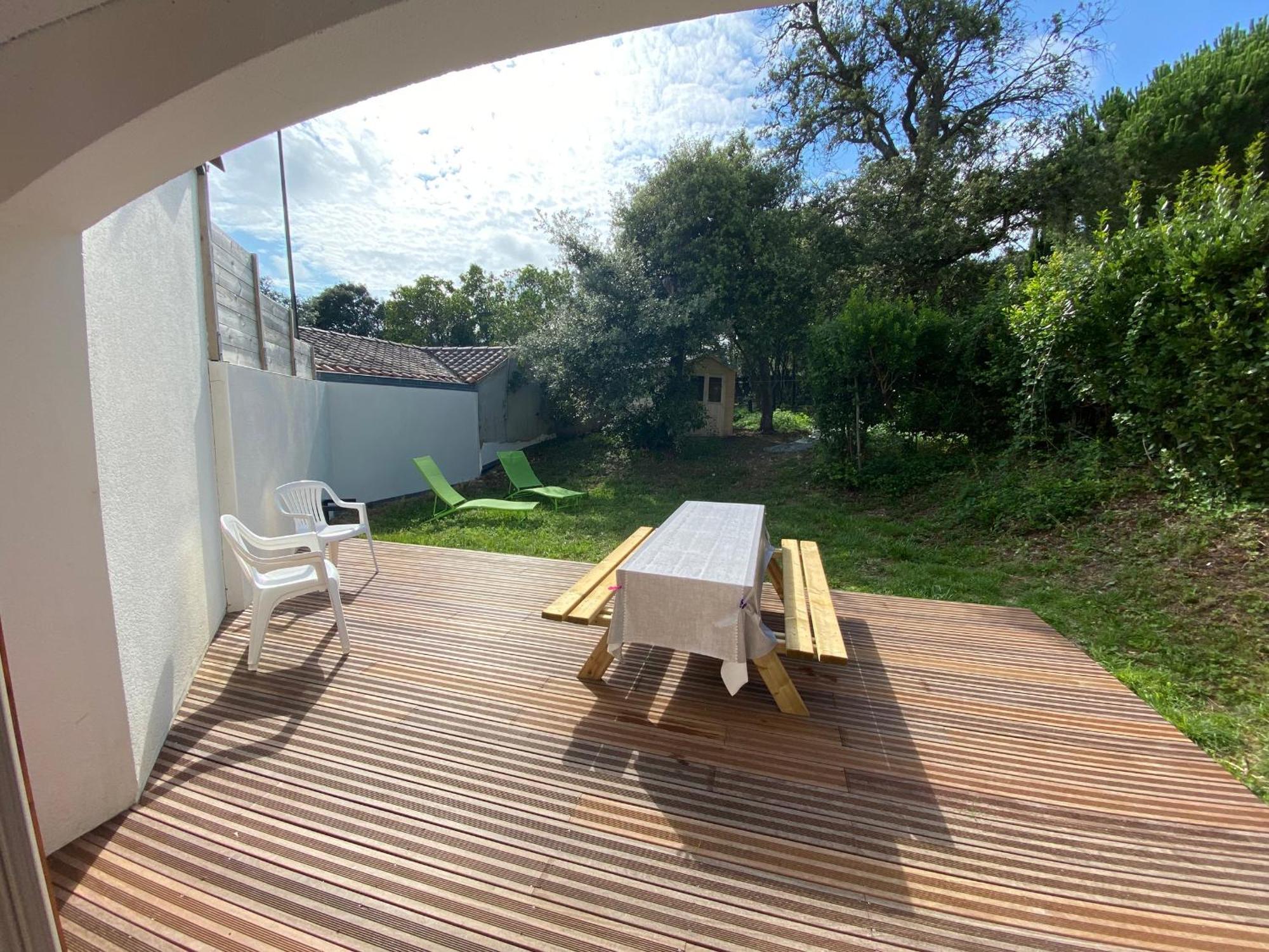 Charmante Villa Renovee 3* Avec Terrasse Et Jardinet, A 200M De La Plage De Nauzan, Ideale Familles! - Fr-1-539-46 Saint-Palais-sur-Mer Luaran gambar